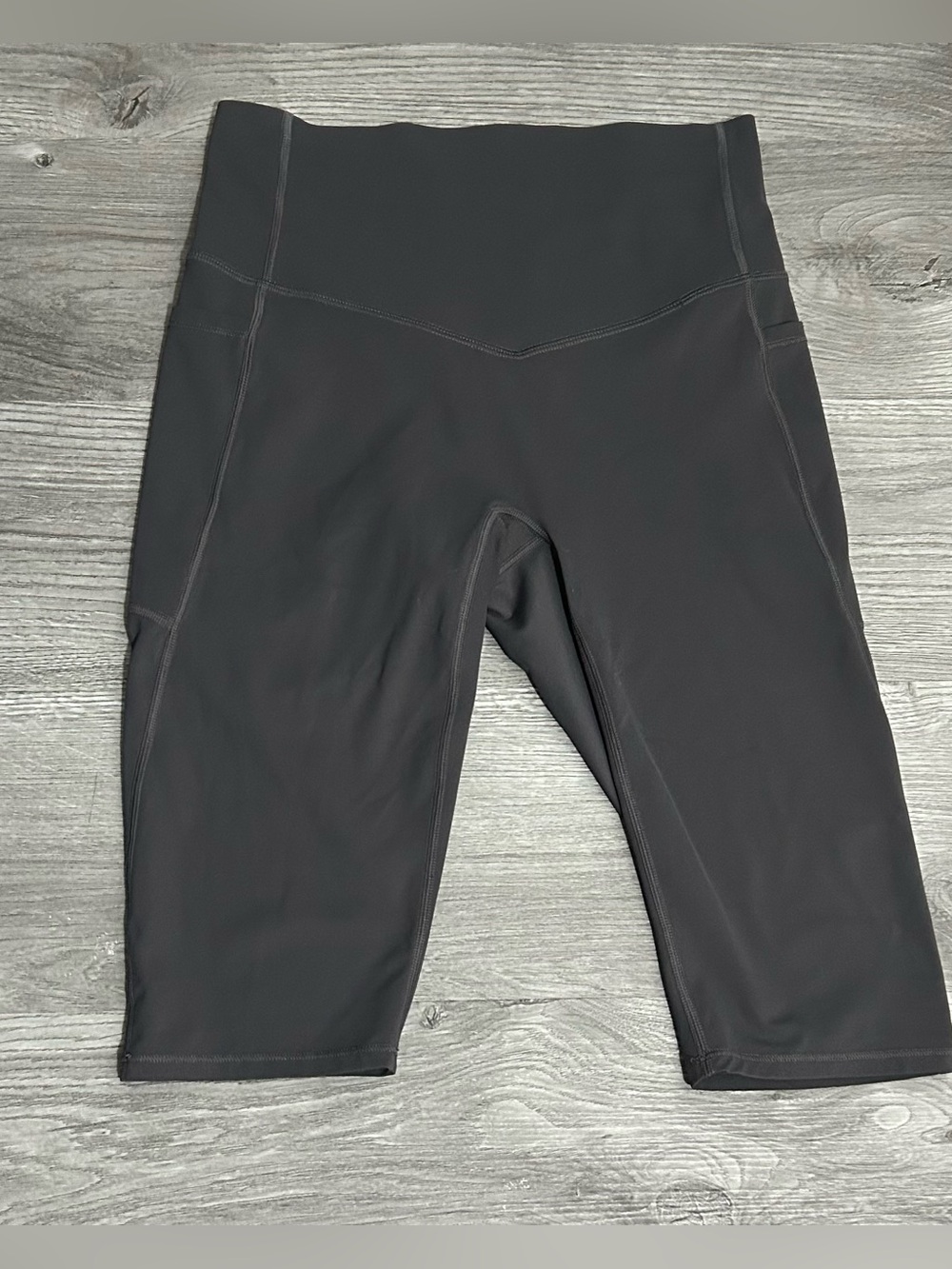 NEW Halara Women’s High-Waist Performance Short Butter Soft Medium